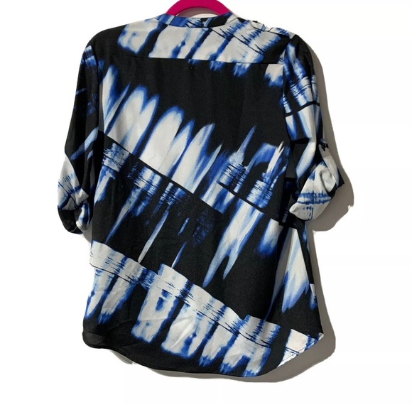 Calvin Klein Button Front Printed Blouse Roll Tab Sleeve Epaulettes Size XS - Picture 11 of 11
